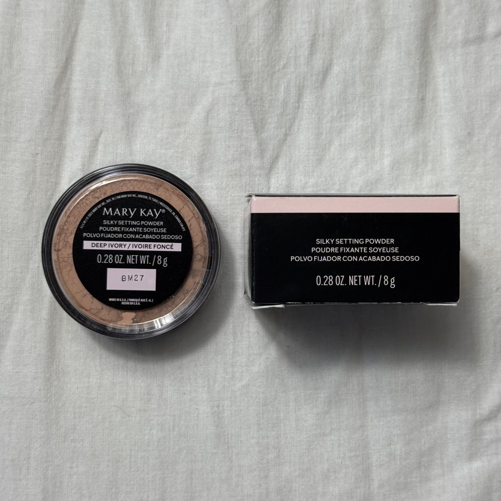 Mary Kay Silky Setting Powder Deep Ivory 0.28 oz Makeup NIB